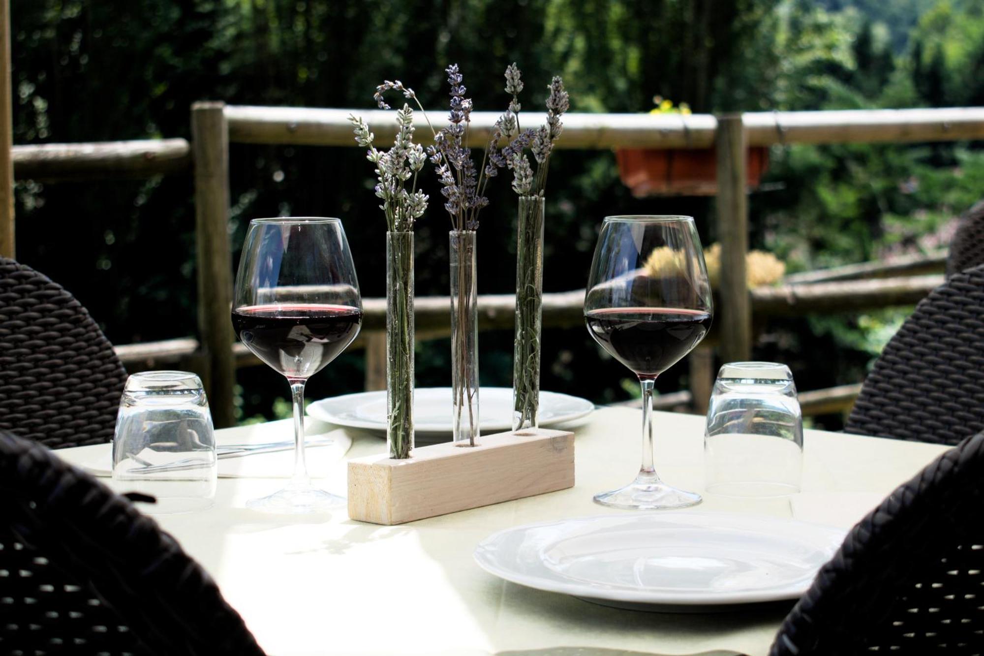 Agriturismo Monte Del Re 산 피에트로 알나티소네 외부 사진